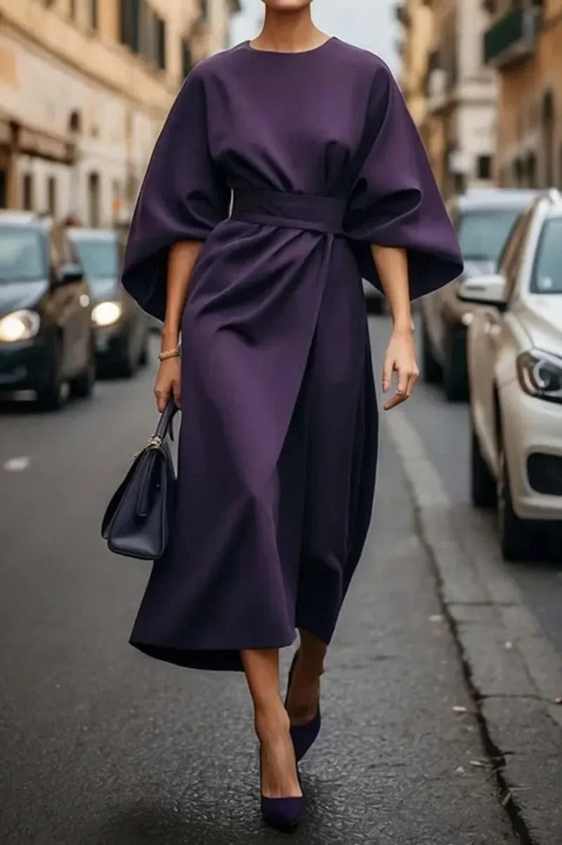 Rita - Elegante Vestido Con Mangas Farol y Cinturón